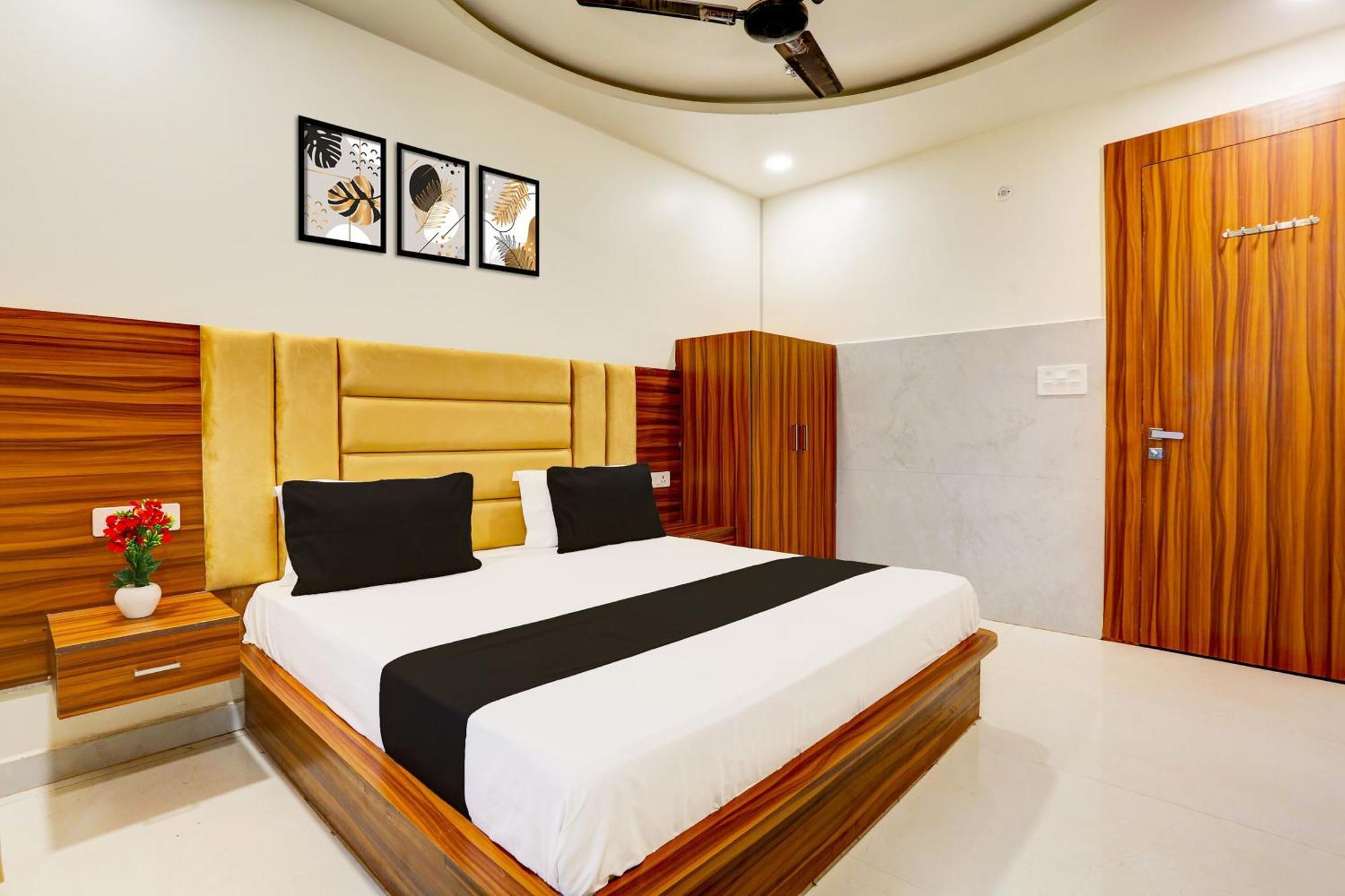Hotel O Dev Paradise Gokul Luaran gambar