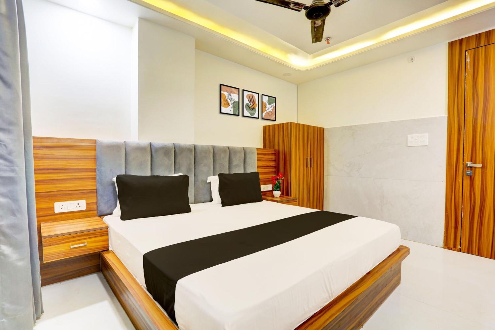 Hotel O Dev Paradise Gokul Luaran gambar